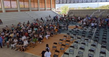 ¡Gran respuesta! 6 mil dosis se aplicaron a mayores de 50 en el primer día