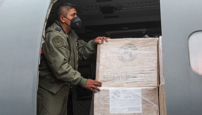 México envía 400.000 vacunas de AstraZeneca a América Latina y el Caribe