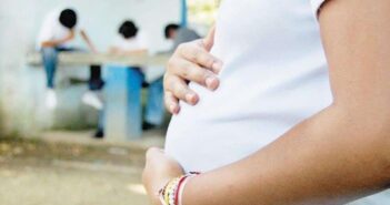 Casi 10 mil niñas se convierten en madres por matrimonio forzado y violaciones