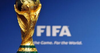 AMLO dice que 'se acabaron los privilegios en el futbol'