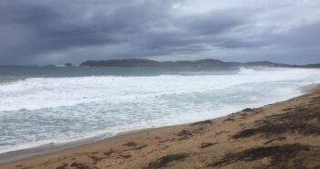 Enrique golpea el sur de Jalisco y continúa su camino hacia Nayarit