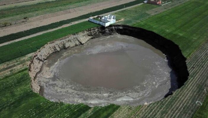 Socavón de Puebla sí se formó por sobreexplotación del agua, dice el IPN