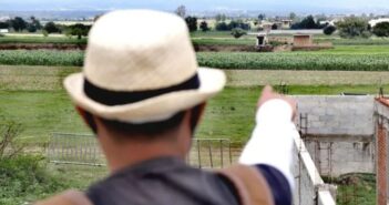 Hacen del socavón sitio 'turístico' en Puebla