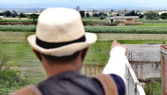 Hacen del socavón sitio 'turístico' en Puebla