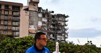Al menos un muerto tras derrumbe de edificio en EU