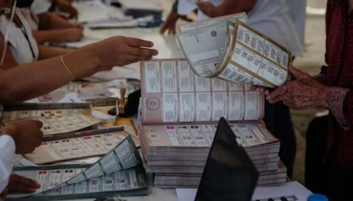 Recuperan algunos de los paquetes electorales robados de casillas en la Costa Sur