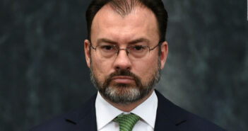 Por corrupto, SFP inhabilita por 10 años a Luis Videgaray