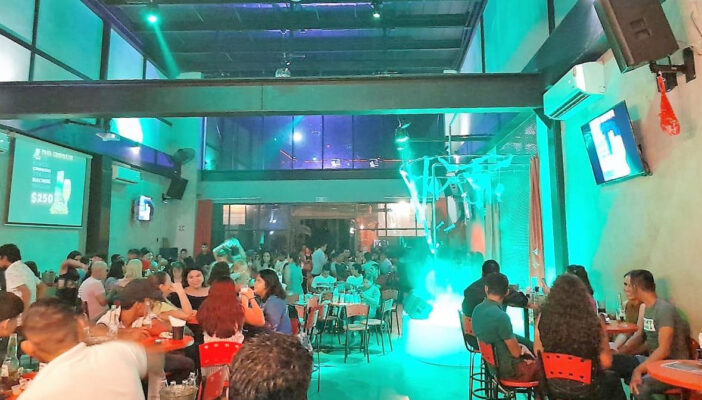 Dueños de bares en Nayarit logran ampliar su horario hasta la 1 pm