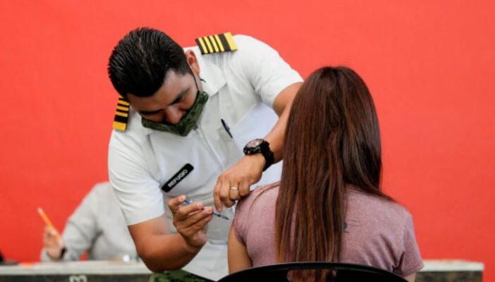 Se suma Coahuila a la exigencia de certificados de vacunación