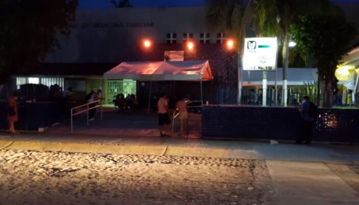 Convierten sección de la clínica 170 del IMSS en área Covid