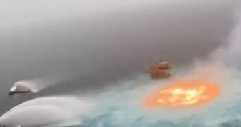 ‘Fuego en el mar’: Se registra incendio en línea submarina de Pemex en Campeche