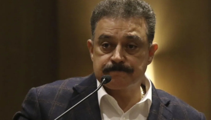 A pesar de estar vetadas, empresas de Carlos Lomelí siguen vendiendo medicamentos al gobierno