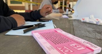 Fracasa consulta para enjuiciar ex presidentes