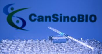 Cansino recomienda segunda dosis a los 6 meses