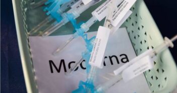 EU prepara otra donación de vacunas para México