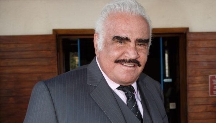 Confirma familia que Vicente Fernández se encuentra intubado