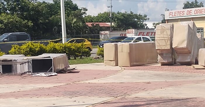 Ya comenzaron a instalar las nuevas letras en el ingreso a Puerto Vallarta