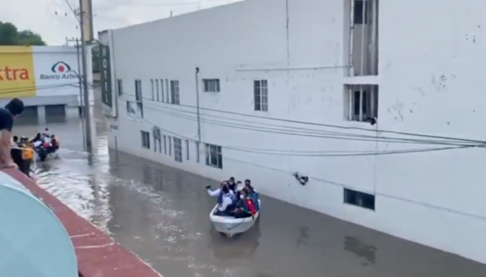 Ya son 17 víctimas tras inundación en hospital del IMSS en Hidalgo