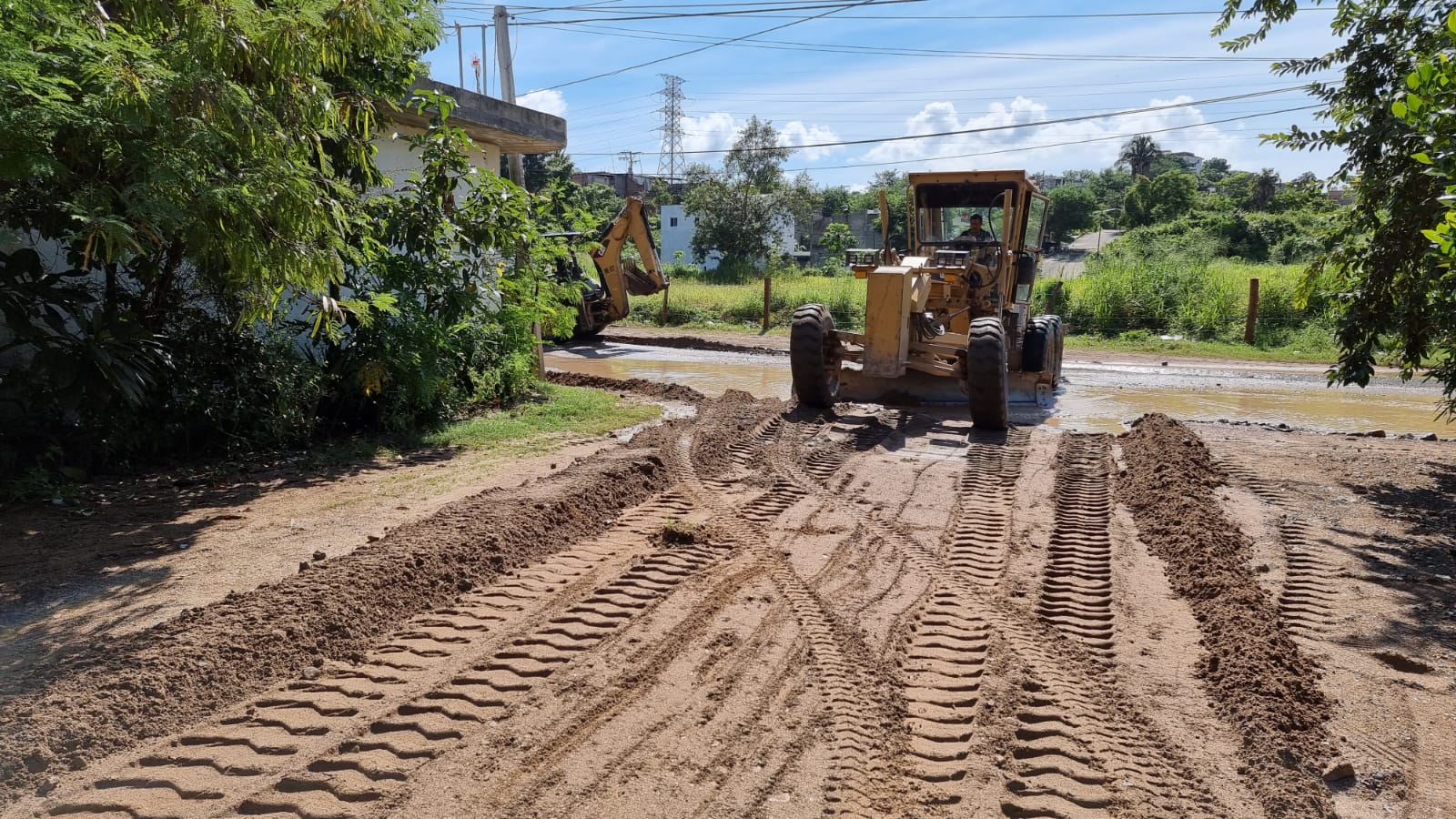 Arranca programa de bacheo emergente en Vallarta