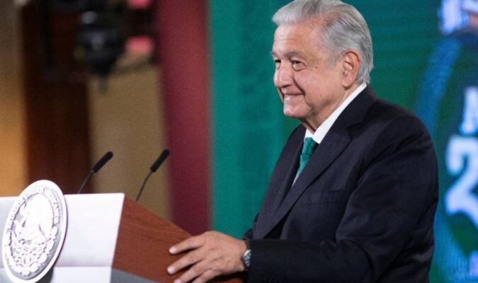 Afirma AMLO que economía en México crecerá 6% a final del año