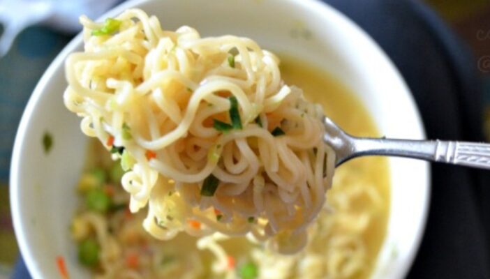 Profeco anuncia posible retiro del mercado de sopas instantáneas