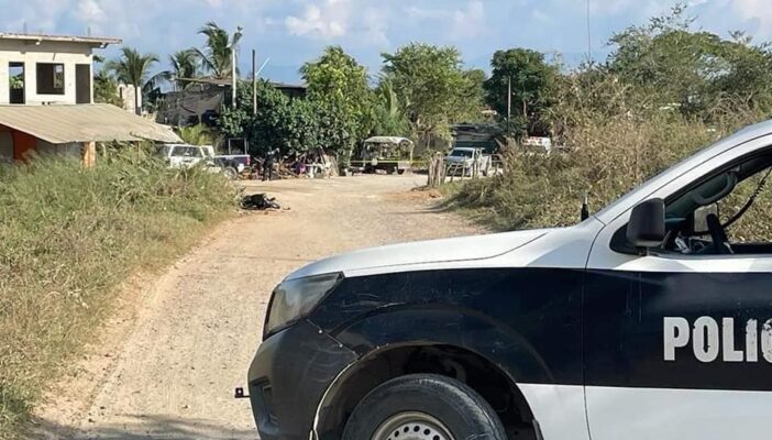 Anuncian aumento de sueldo para policías y tránsitos en Bahía