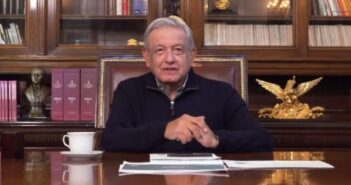 AMLO anuncia su tercer informe en el Zócalo sin restricción de gente
