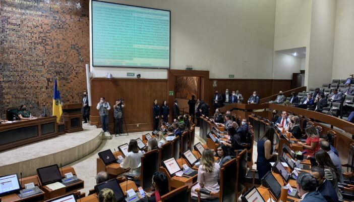 ¿Más diputados? Podrían ser 40 en Jalisco