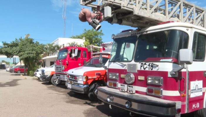 Bahía de Banderas recibe donación de equipo para bomberos
