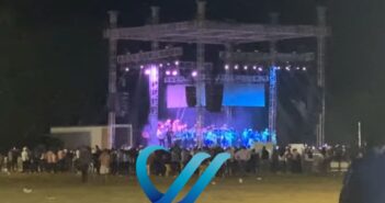 Problema de audio habría causado una demora de más de 5 horas en concierto de Pancho Barraza
