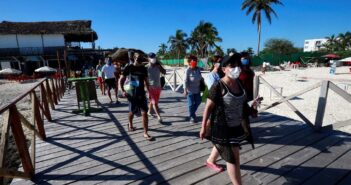 Analizarán legisladores aumento a 10 días de vacaciones anuales