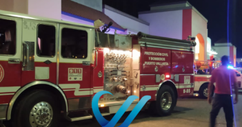 Incendio en conocido cine en Ex Haciendas El Pitillal