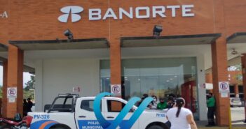 Doble robo en un minuto en banco de Las Juntas