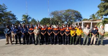 Capacitan a elementos de PCyB para combatir incendios forestales