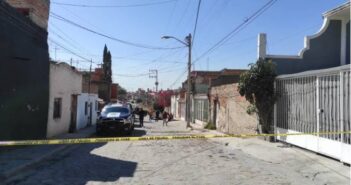 Madre y padrastro entierran a su bebé en su propio patio
