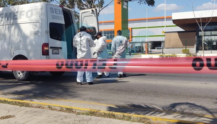 Joven pierde la vida atropellado por un camión en Bucerías