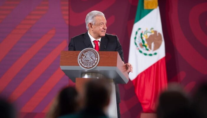 ‘Si no me quieren, ¿por qué no van a votar?’, reta López Obrador a opositores