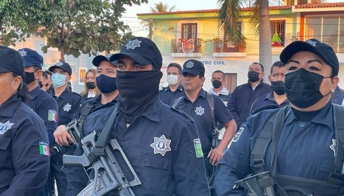 Confirma Mirtha que comisario saldrá de la administración