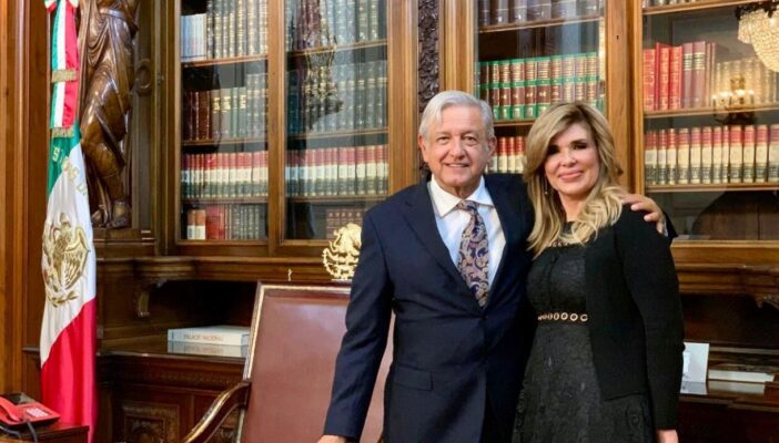 Integrantes de la 'mafia del poder' siguen llegando a Morena