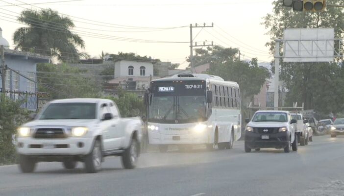 Vecinos de Ixtapa imploran iluminación en la 544