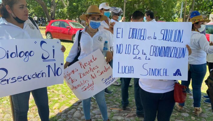 Cortan transmisión de AMLO en Nayarit por protestantes