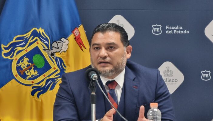 Luz Raquel compró alcohol y encendedor con el que la habrían quemado, dice fiscal