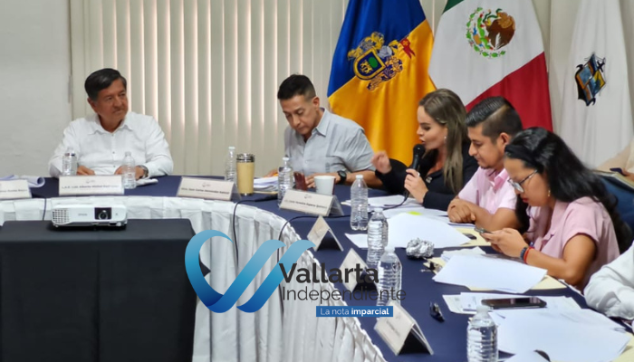 Alcalde no puede comprobar que Salvador Llamas es ingeniero