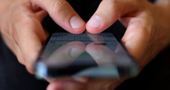 Continúan las quejas por apps de préstamos de dinero