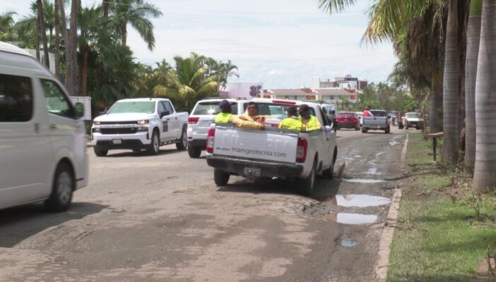 Carretera en La Cruz de Huanacaxtle es responsabilidad municipal