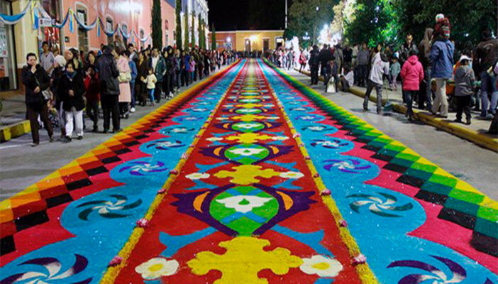 México rompe Récord Guiness de tapete más largo del mundo