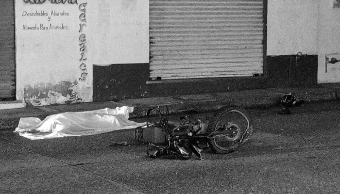 Motociclista pierde la vida en el Pitillal
