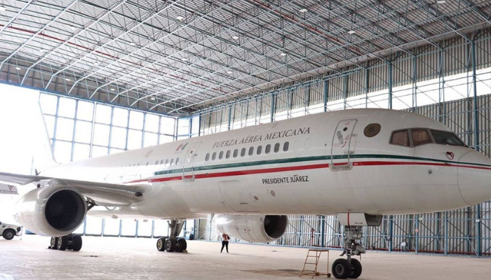 Morena presenta su iniciativa para la creación de aerolínea a cargo de Sedena y Marina