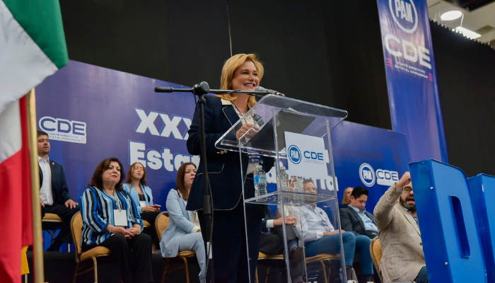 "Le rompemos el hocico a Morena y a la 4T": dice gobernadora de Chihuahua