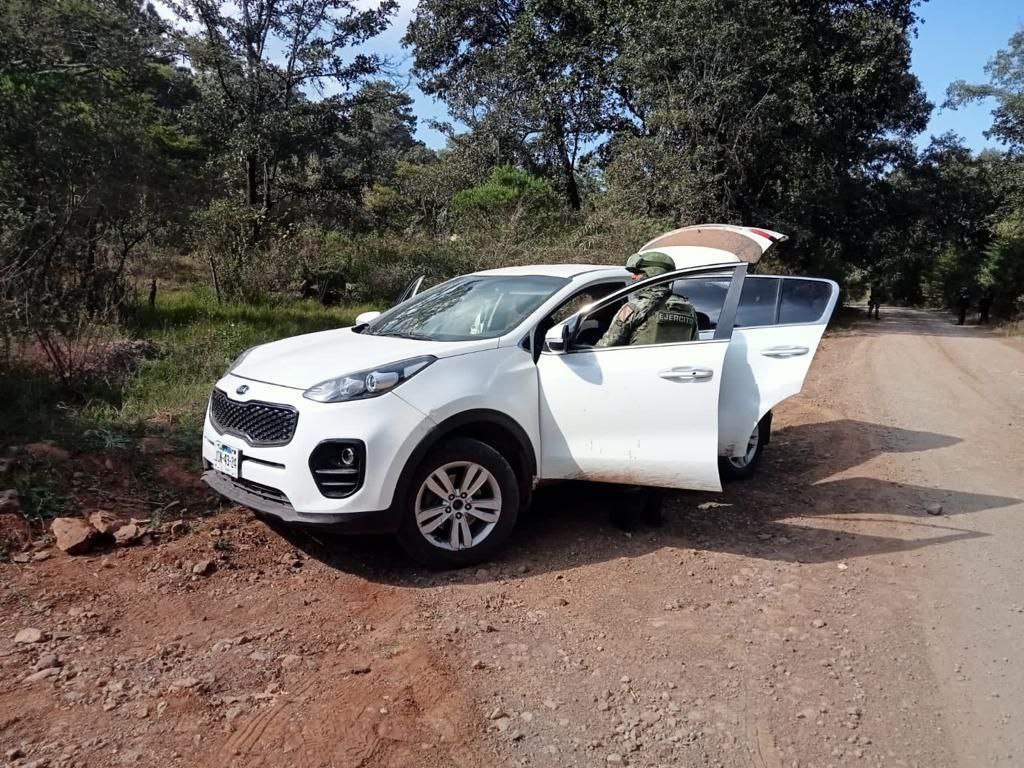 Aseguran armas largas, cargadores, cartuchos y droga en Mazamitla, Jalisco 4 Aseguran armas largas, cargadores, cartuchos y droga en Mazamitla, Jalisco